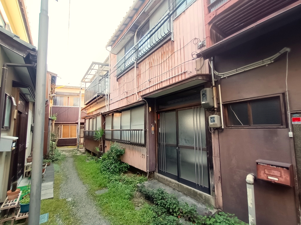 新潟市中央区南万代町【中古住宅】
